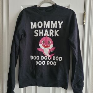 Mommy Shark Sweatshirt!